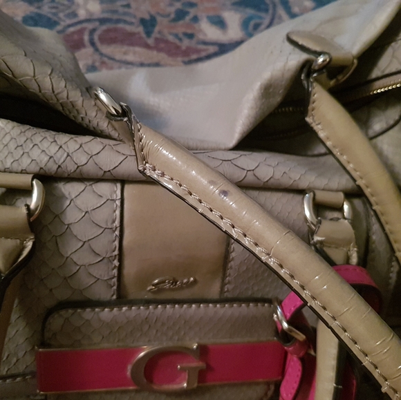 Handbag and wallet - Picture 9 of 15